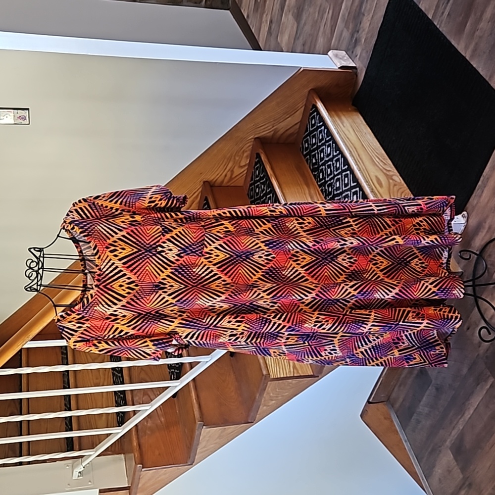 👗LULAROE CARLY STYLE DRESS 👗